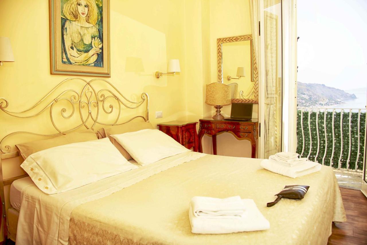 Pascia Cappuccini Hotel Taormina Kültér fotó